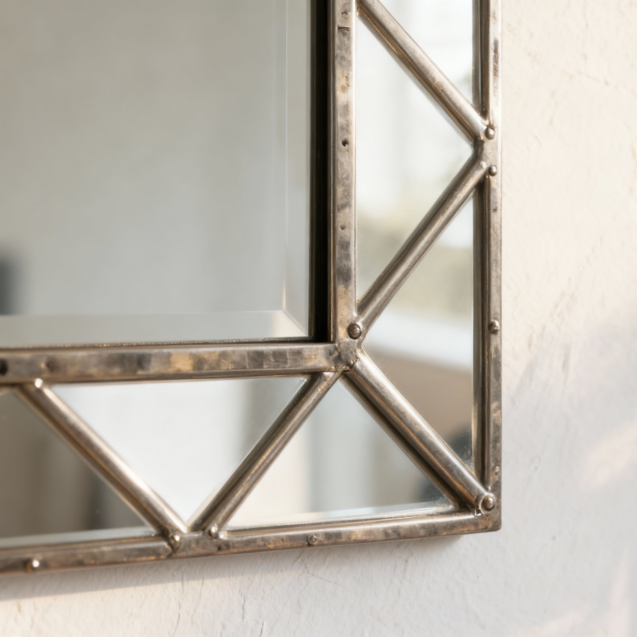 The Prisma Wall Mirror