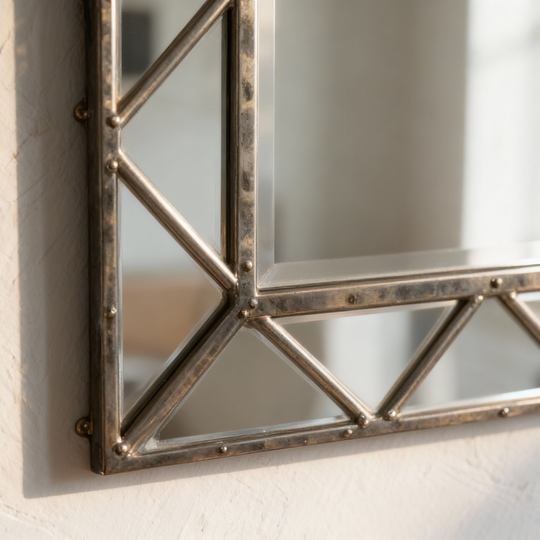 The Prisma Wall Mirror